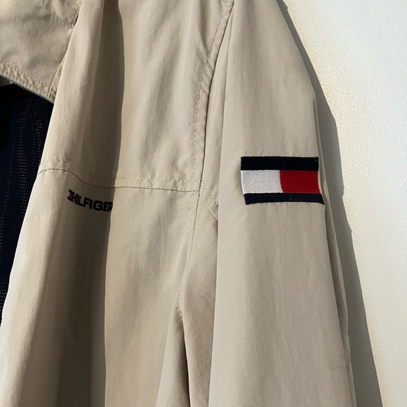 Tommy Hilfiger men rain jacket size M - Picture 4 of 7
